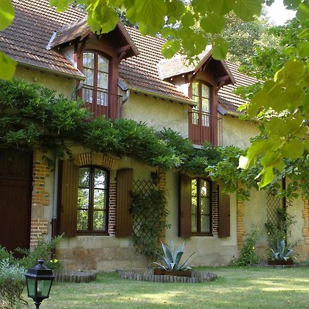 Le Chalet Montégut Coulandon Esterno foto